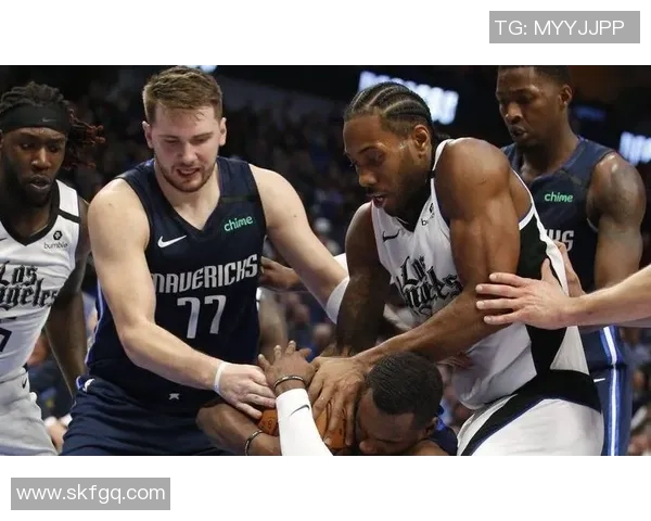 NBA快船对决独行侠G4直播精彩瞬间全程回顾与分析 NBA快船对决独行侠G4直播精彩瞬间全程回顾与分析