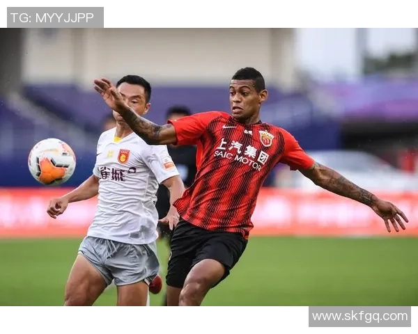 中超精彩对决华夏幸福迎战上海上港视频直播全程回顾与分析 中超精彩对决华夏幸福迎战上海上港视频直播全程回顾与分析