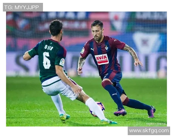 西甲激战奥萨苏纳主场迎战皇马争夺三分之战精彩回顾